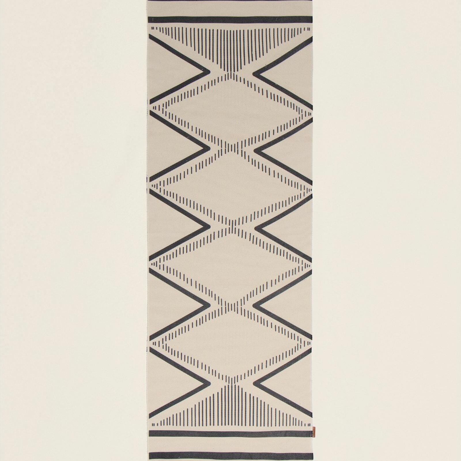 фото Коврик SL Home "Cotton", размер 60х180 см, цвет бежево-черный