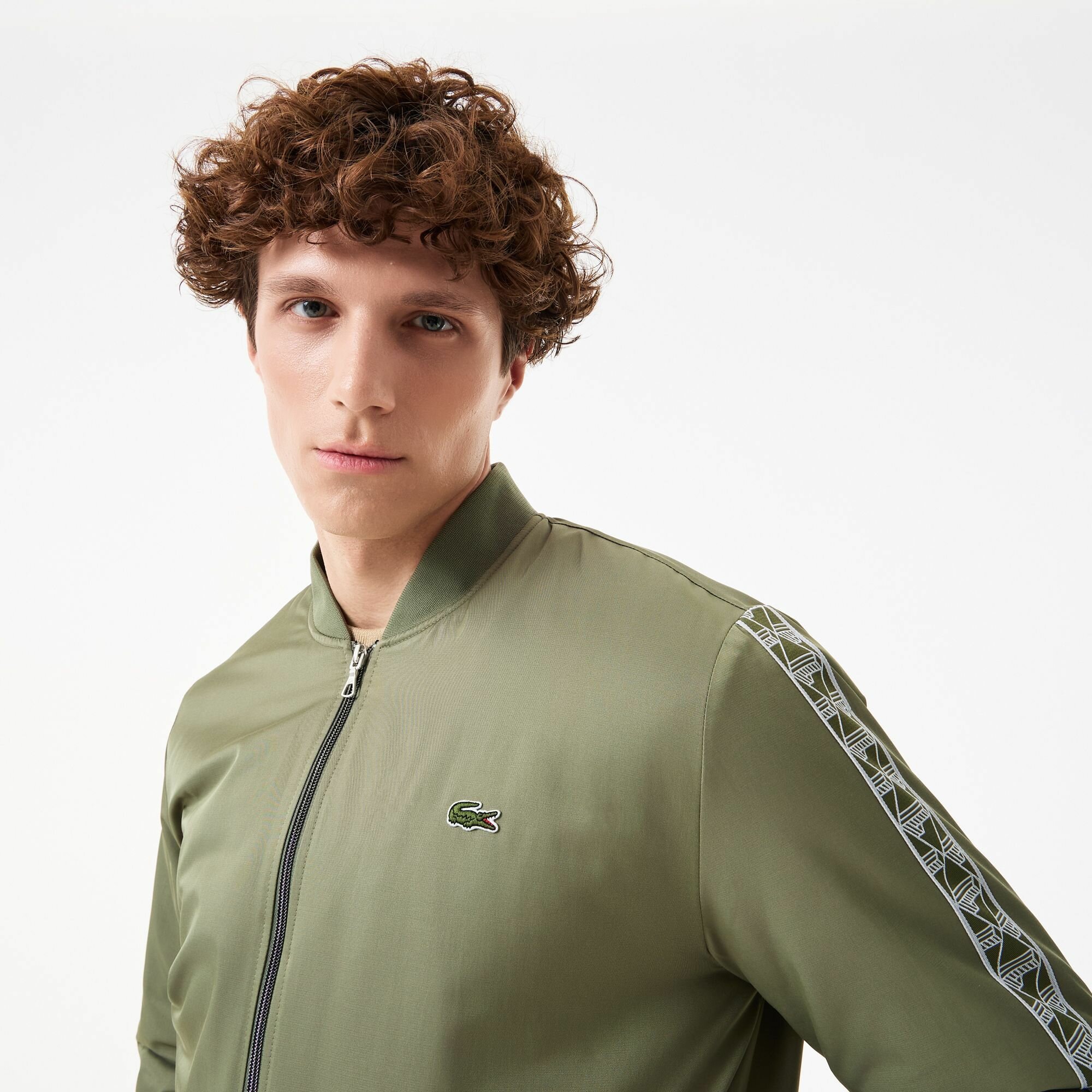 Куртка LACOSTE Осень-зима 2024, размер T52, хаки — фото 1