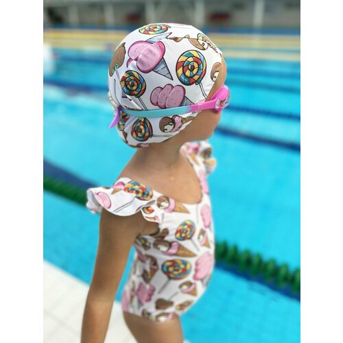 Шапочка детская для девочки, для бассейна и плавания от бренда CAPITANIA