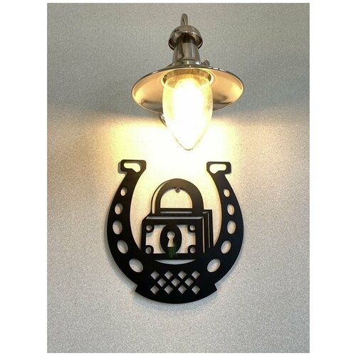 Картина из металла 