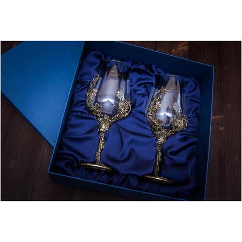 Бокалы для вина ручной работы пара бокалов для вина Виноградная лоза в подарочной коробке подарок девушке супруге коллеге директору 16900₽