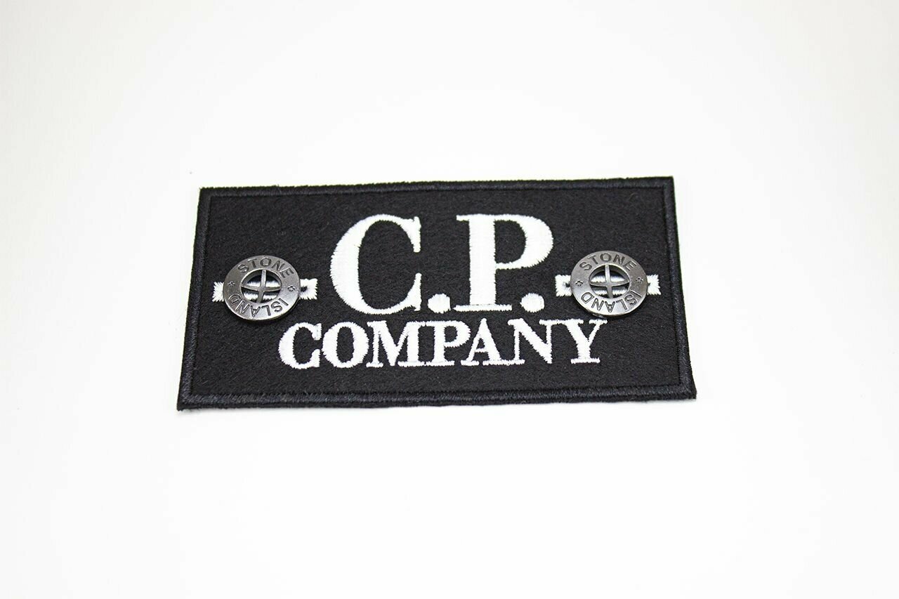 Патч C.P. COMPANY + 2 пуговицы