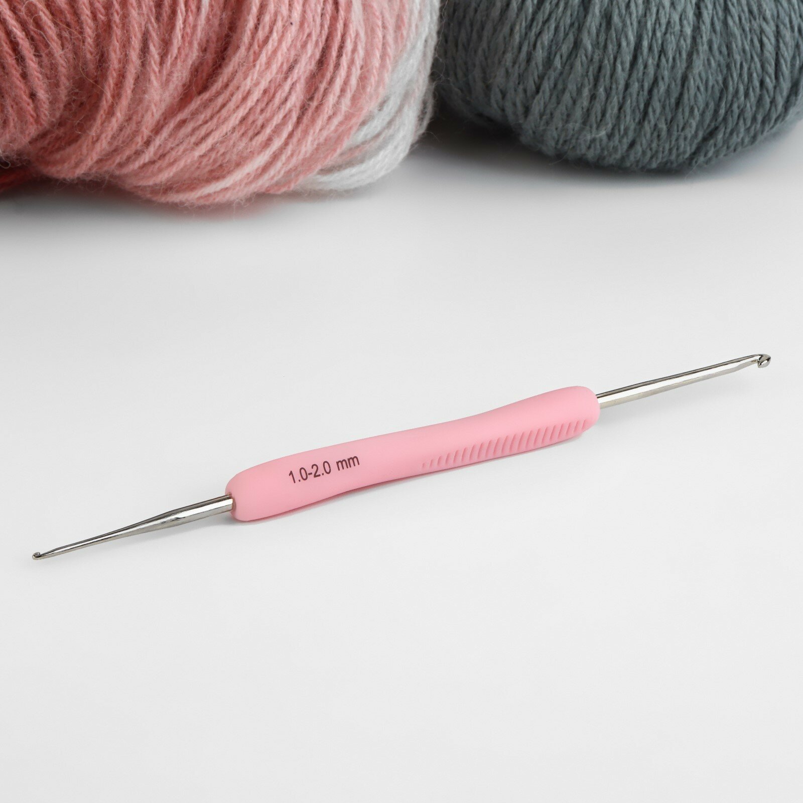 Крючок для вязания, двусторонний, с прорезиненной ручкой, d = 1/2 мм, 13,5 см./ В упаковке: 1 - фотография № 6