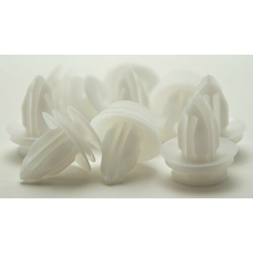 Toyota 90467-10161 клипса крепежная, 20 шт.