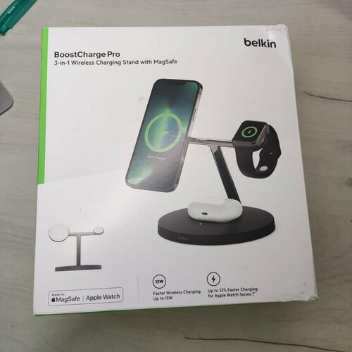 Зарядное устройство Belkin BoostCharge PRO Official MagSafe 3-in-1 Wireless Charger 15W, черный