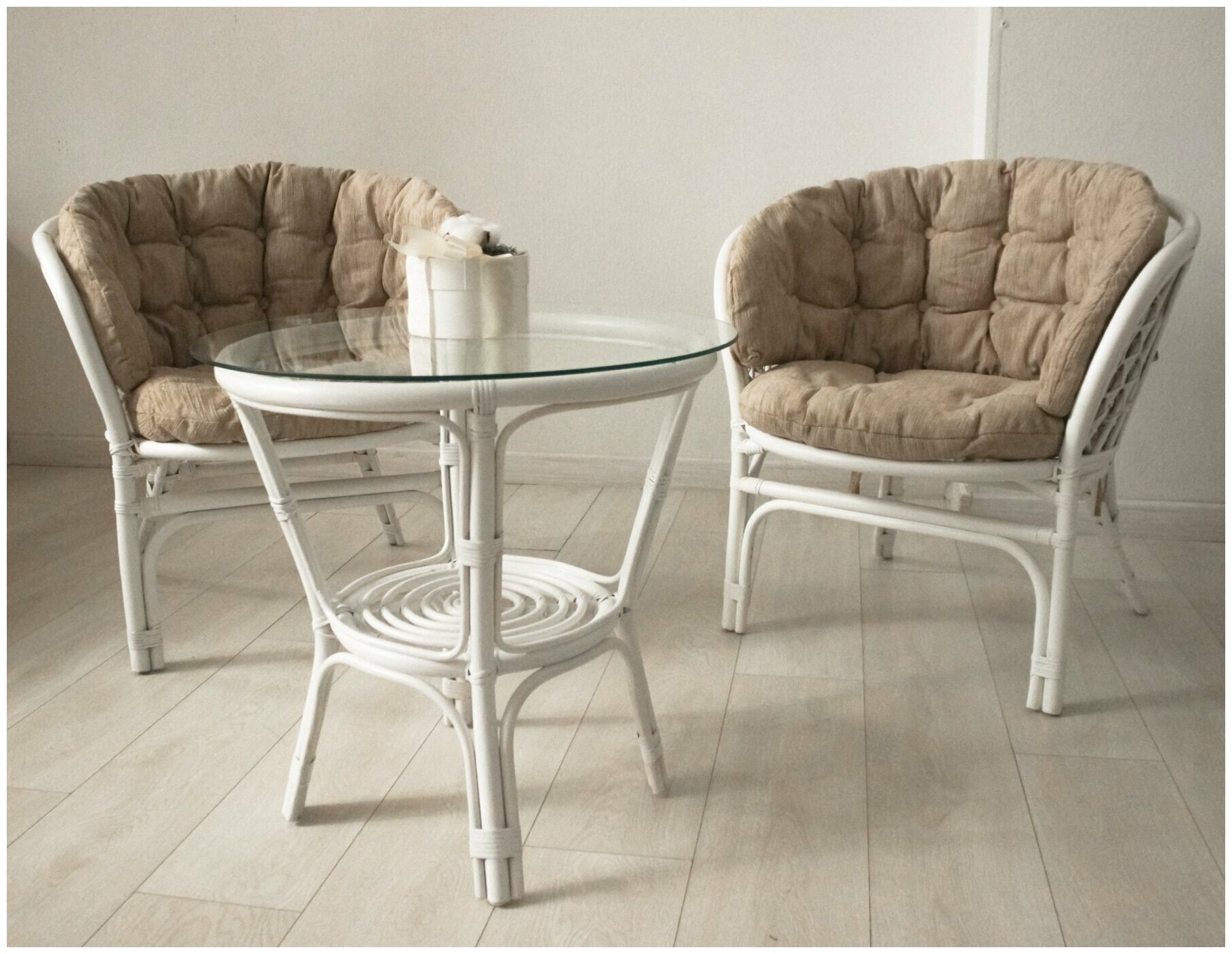 фото Комплект плетёной мебели