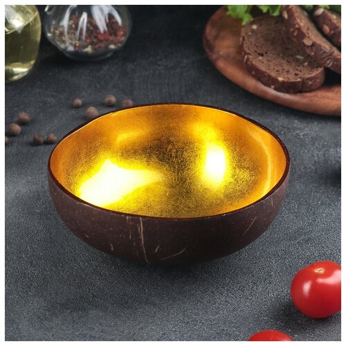фото Тарелка "ханой", из скорлупы кокосового ореха, d=13x6 см, цвет золото 4753778 oriental way