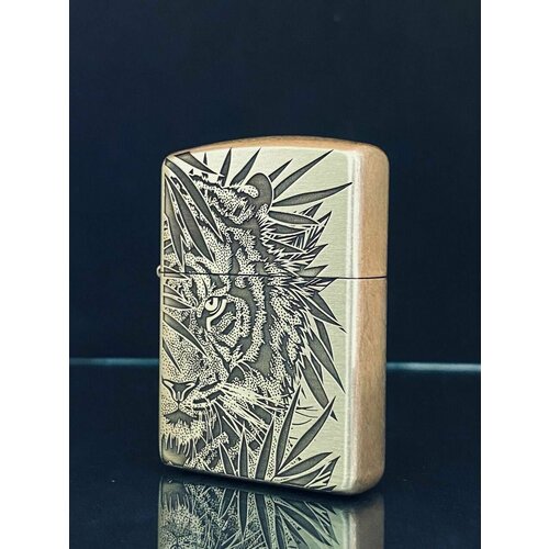 Зажигалка бензиновая Zippo(Armor) Тигр Custom Латунь с глубокой гравировкой