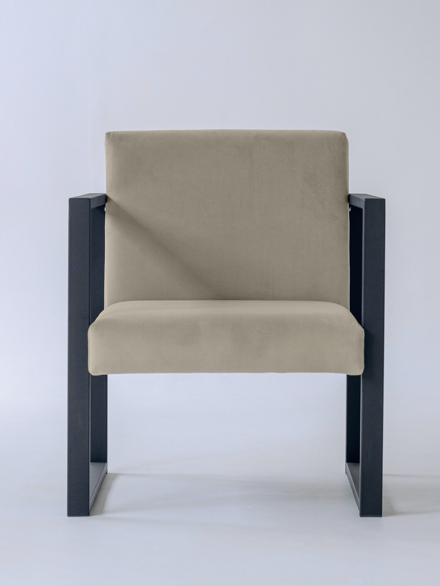 Кресло лофт Abyssinian 70х70, обивка: велюр, цвет: бежевый в гостиную, офис, кафе, холл, зал ожидания, на кухню - фотография № 1