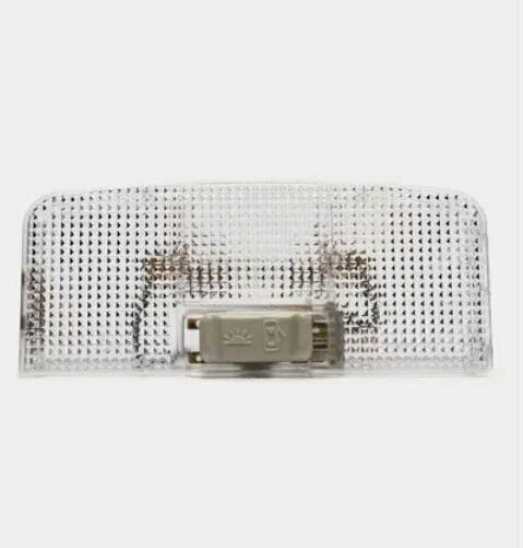 Плафон освещения салона на Лада Приора люкс / Лампа салона приора ...