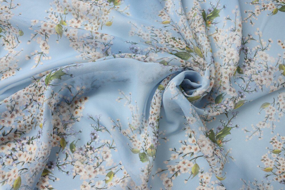 Ткань голубой шифон с цветами вишни