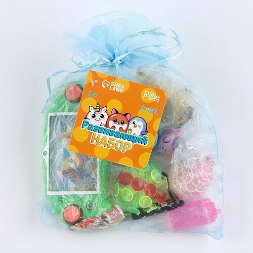 Набор игрушек-антистресс 3 8 предметов 718₽