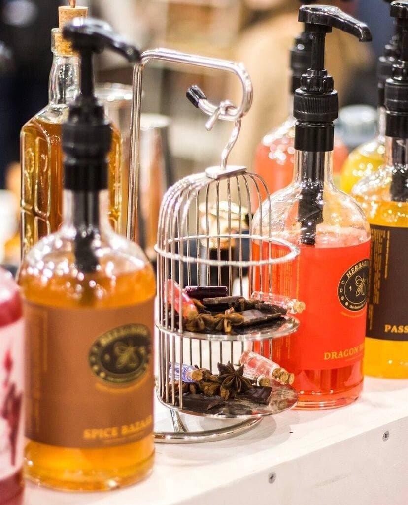 Помпа - дозатор для сиропов Herbarista, черный цвет 5мл / диаметр 28 мм — фото 1