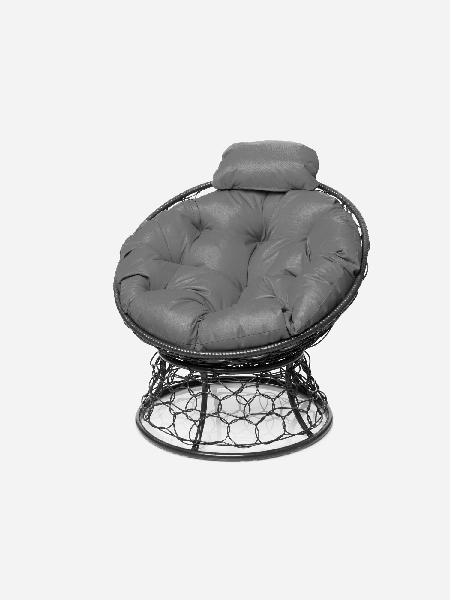 фото Кресло с ротангом и подушкой