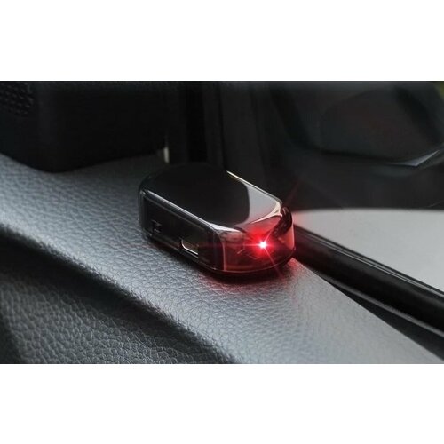 Муляж сигнализации автомобиля иммитатор сигналки для авто имитация красная светодиодная на аккумуляторе 439₽