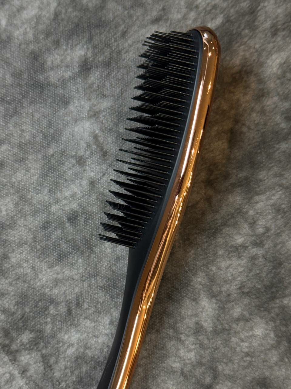 Расческа The Wet Detangler Brush, для влажных и вьющихся волос розовый бронза — фото 1