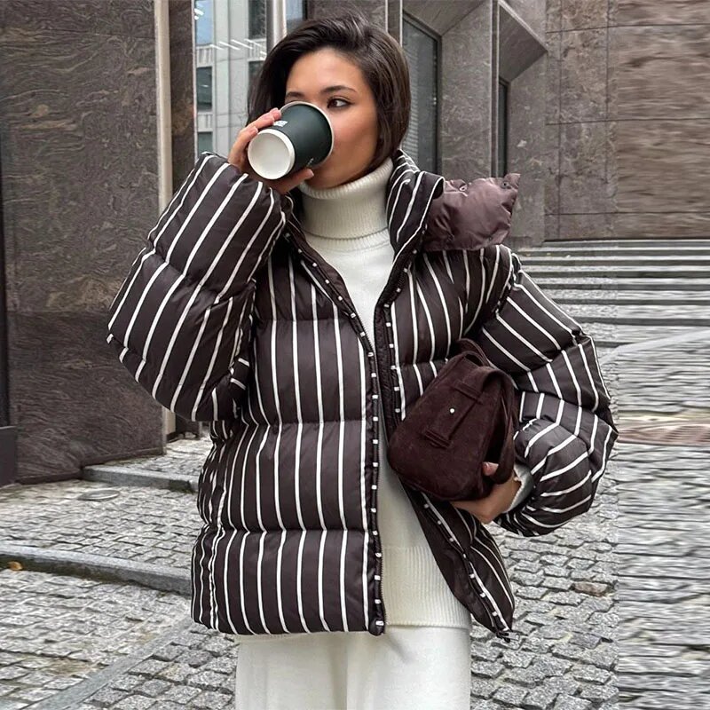 Пуховик CHIN.SWEETY, размер M