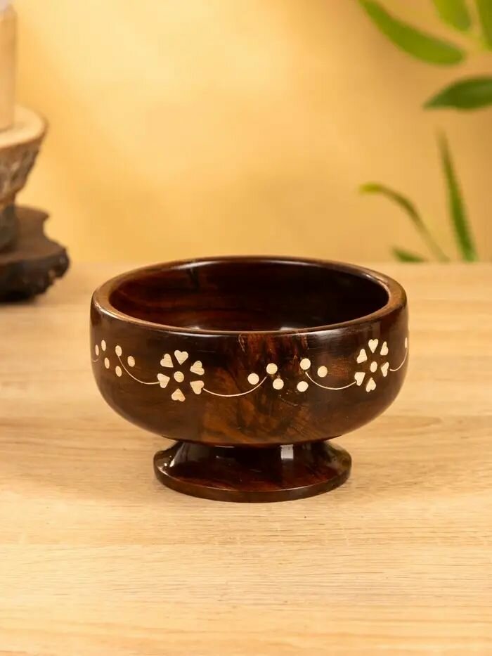 Чаша на ножке "В самое сердце" 13х13х8 см, дерево шишам