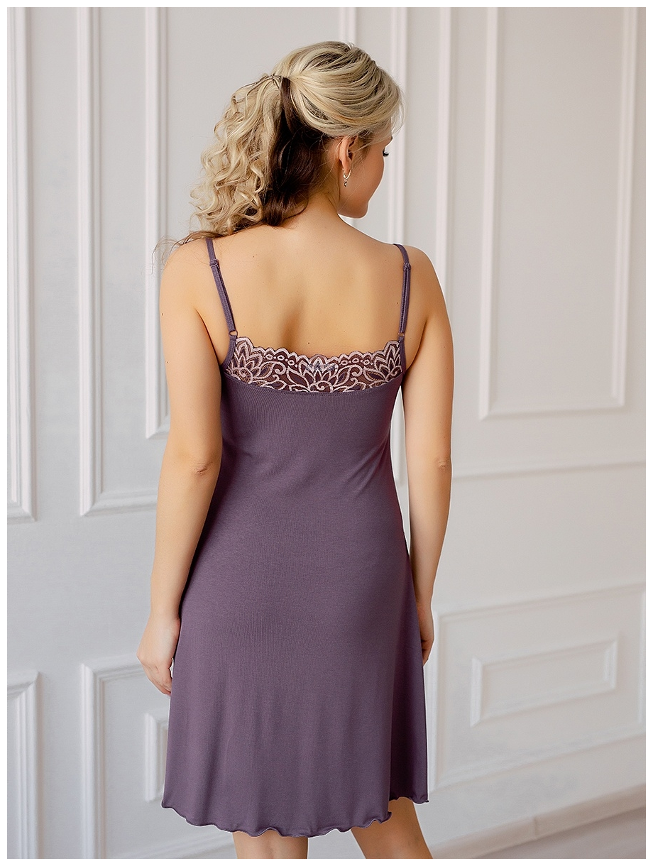 Женская ночная сорочка вискоза Жаннет, размер 52 лиловый. Текстильный край. - фотография № 4