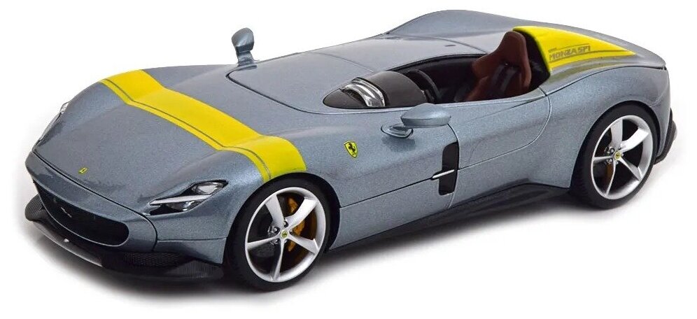 Bburago Коллекционная машинка Феррари 1:18 Ferrari , серебристая - фото №2