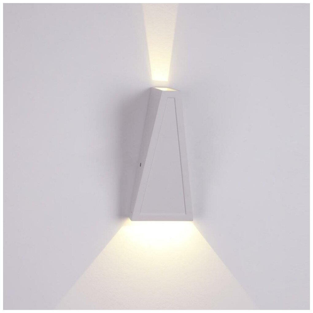 Настенный светильник Crystal Lux - фото №1
