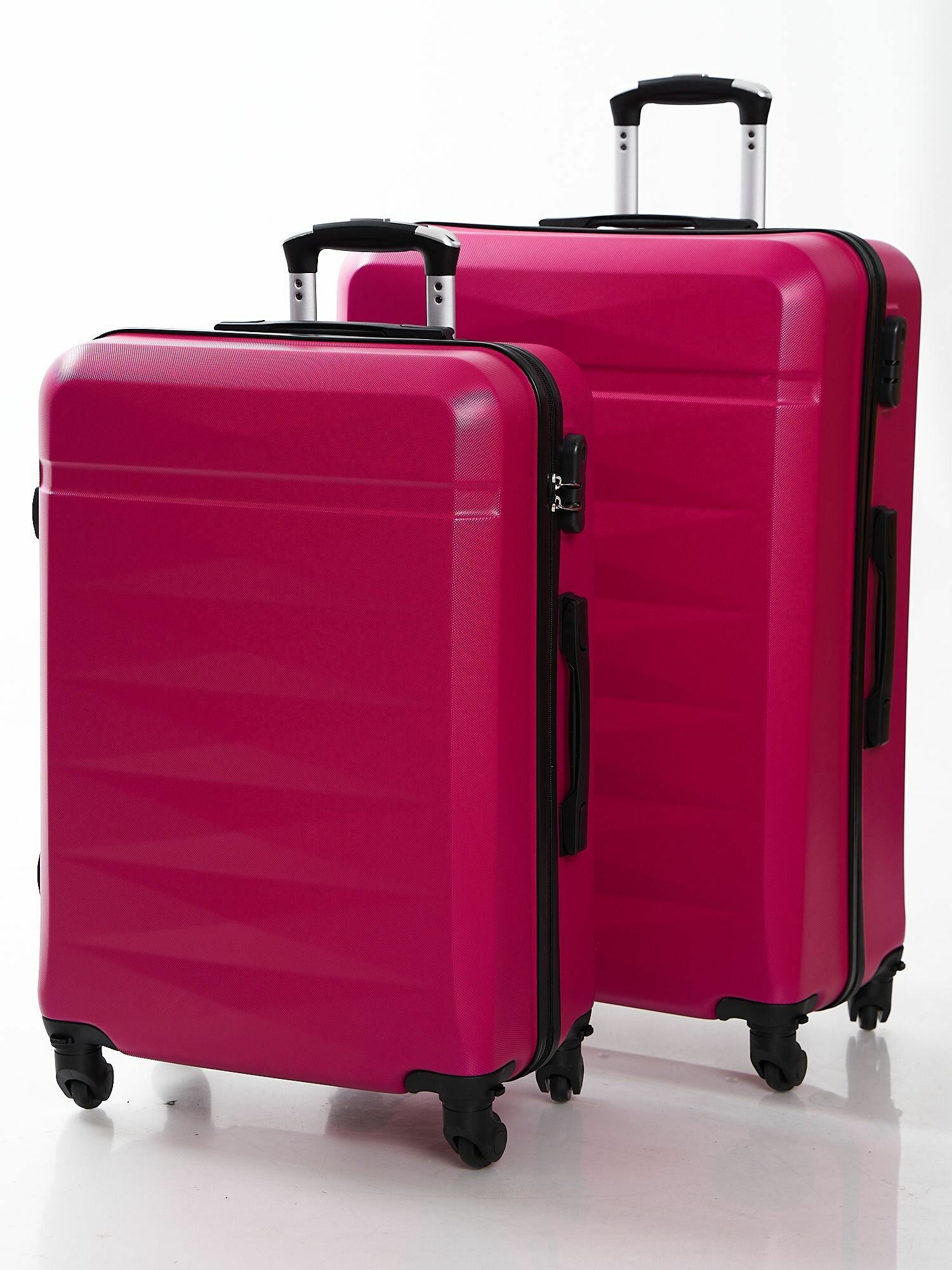 фото Комплект из 2-х пластиковых чемоданов с узором Ромба, цвет Фуксия, размер L+M