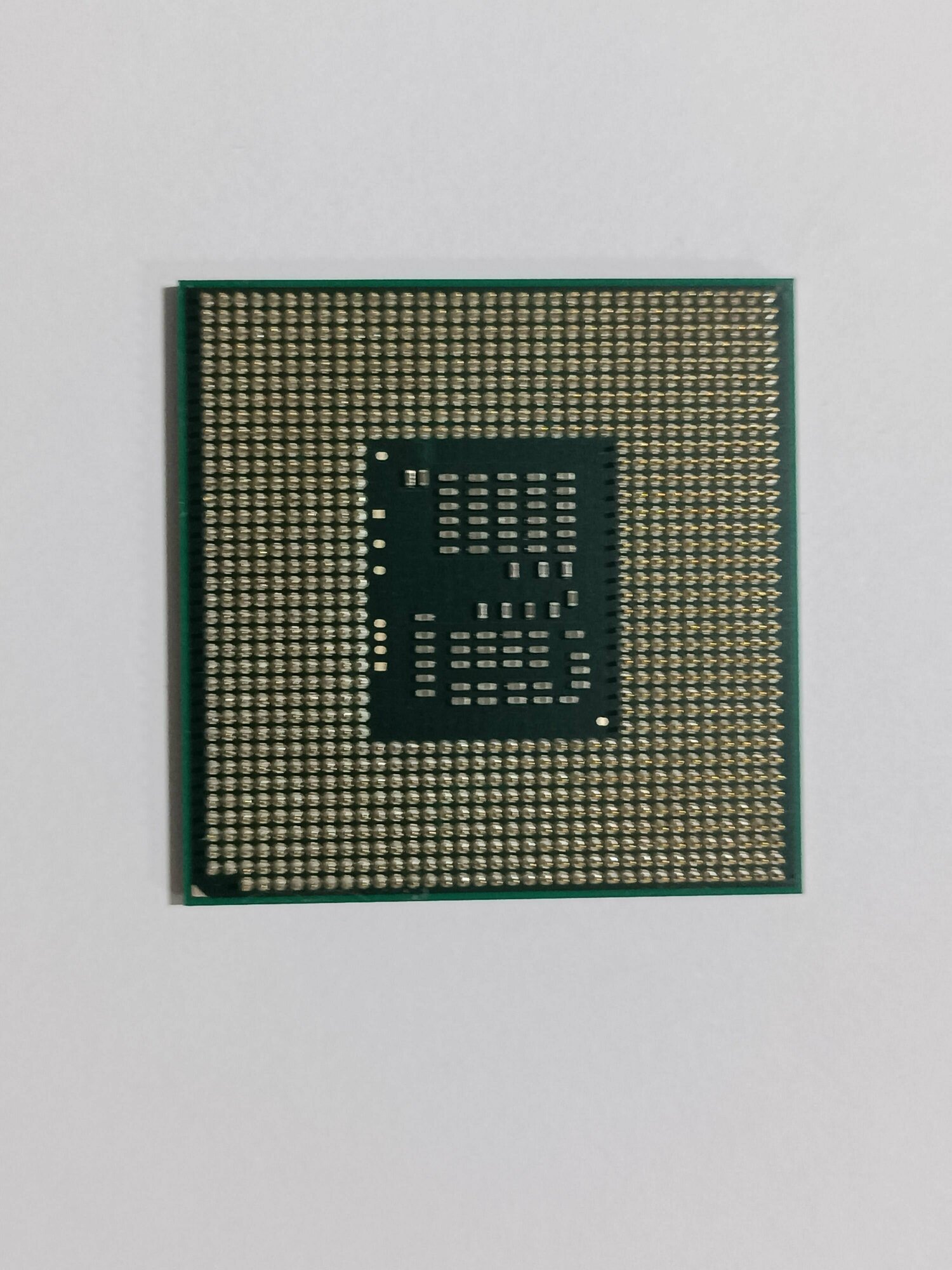 Intel Core i5 520M 24Mhz/3Mb Arrandale 2 ядра 4 потока PGA988 процессор для ноутбука