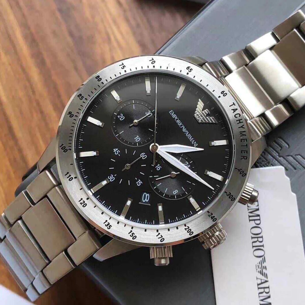 Наручные часы EMPORIO ARMANI Mario AR11241