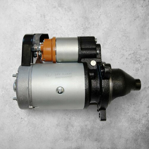 Стартер для МТЗ 1221, 1222, ЗИЛ, ГАЗ, МАЗ, ПАЗ с двигателями ММЗ ЕВРО-2 Д243, 245, 260, 24В, 5.2 кВт, 7402.3708, АKITA