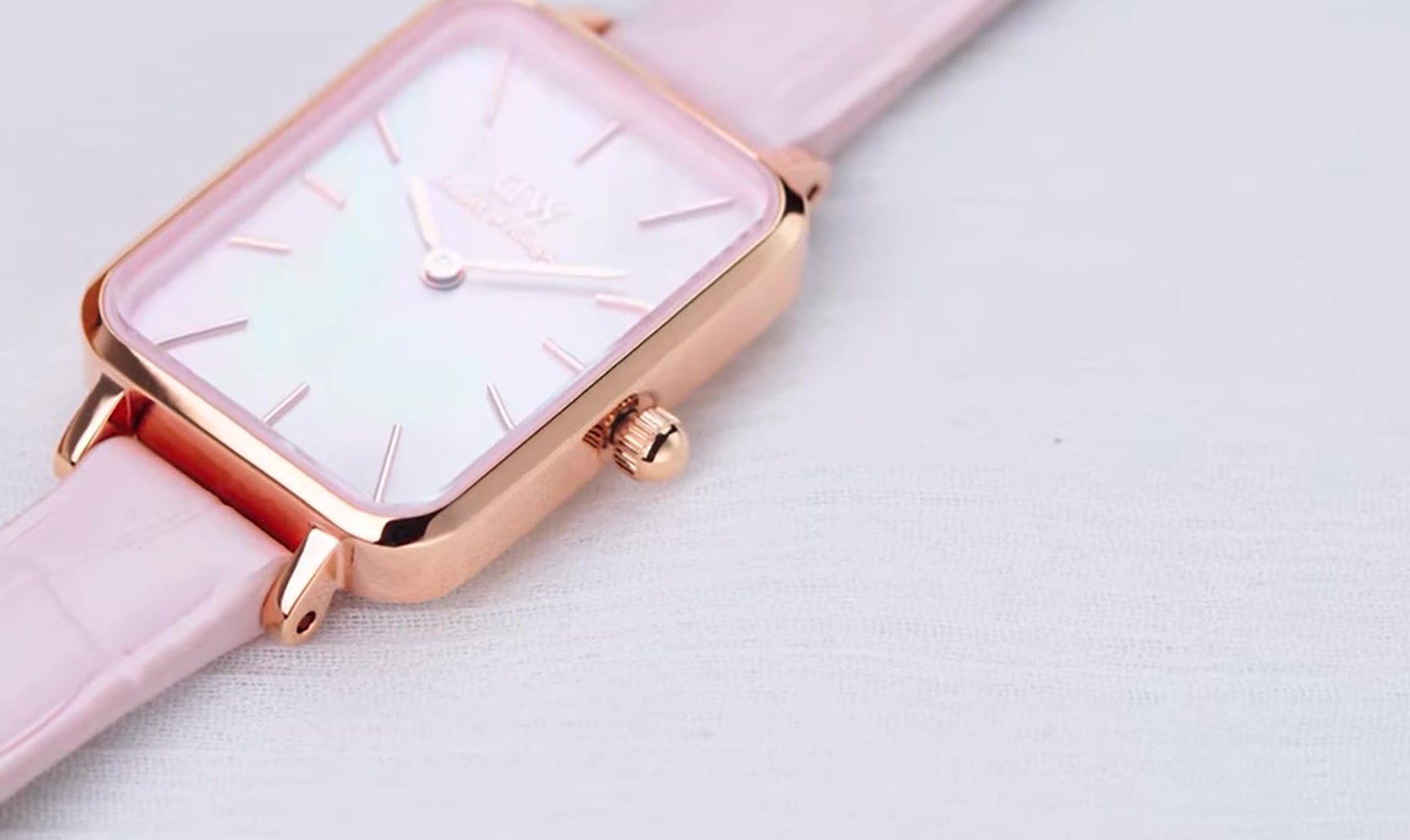 Наручные часы Daniel Wellington, золотой — фото 1