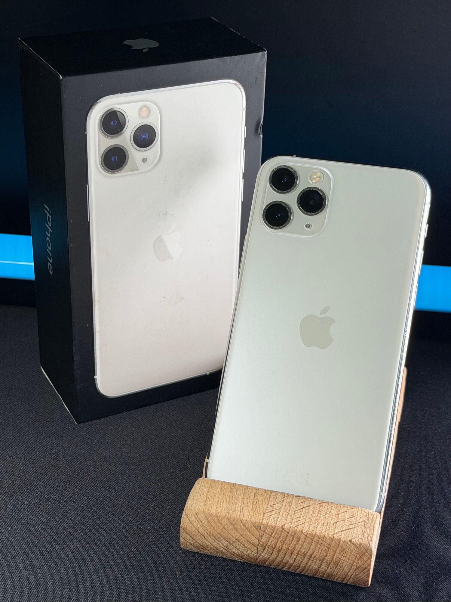 Смартфон Apple iPhone 11 Pro, 64gb, Silver, RU, nano SIM + eSIM