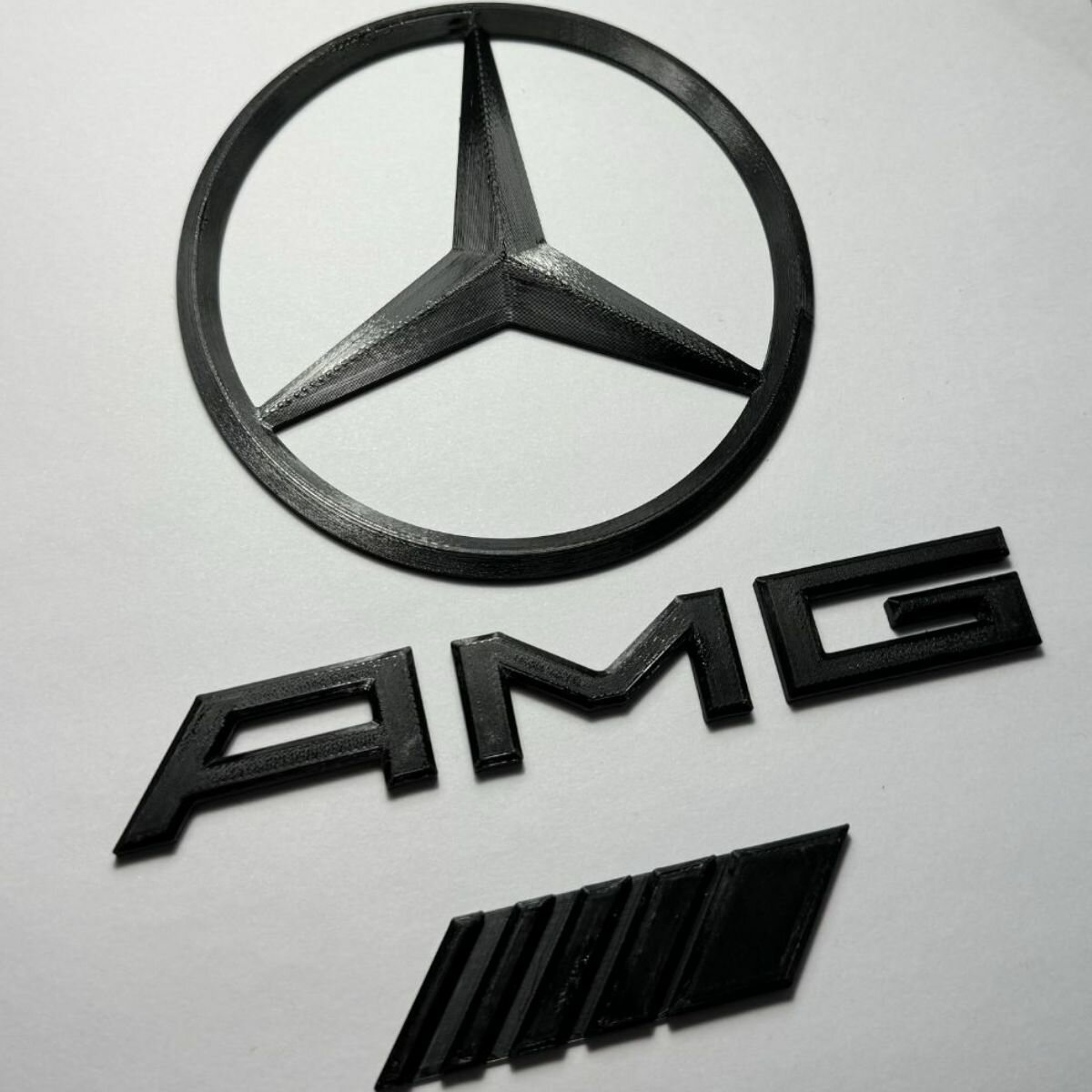 Шильдик на авто для Mercedes Benz AMG, комплект, пластик, 3d печать