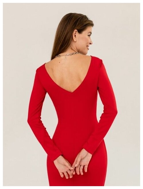 Платье-футляр VIAVILLE, вискоза, прилегающее, миди, размер 44, красный