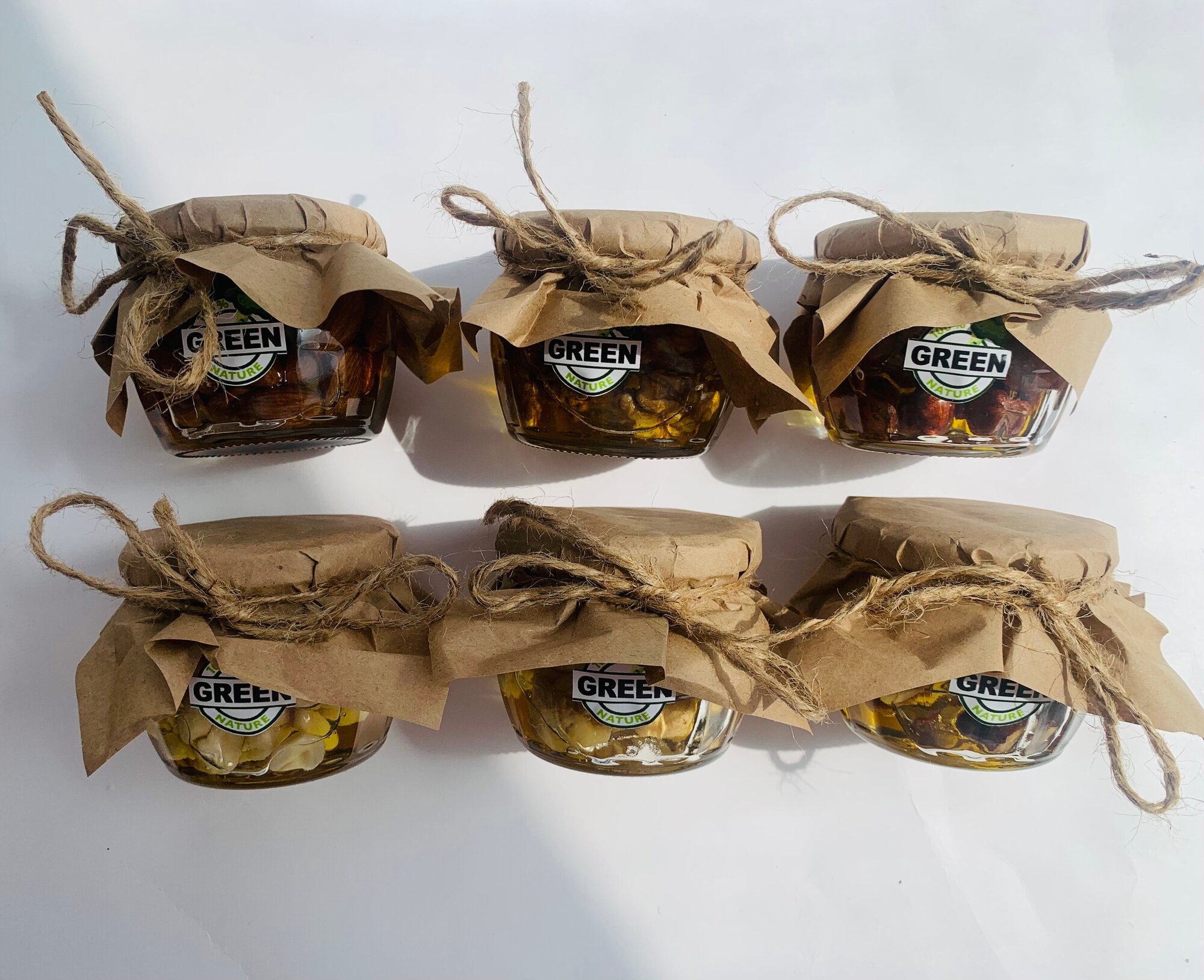 Подарочный набор орехов в меду №5 миндаль, кешью, фундук, арахис, бразильский, грецкий 1000 грамм - фотография № 3
