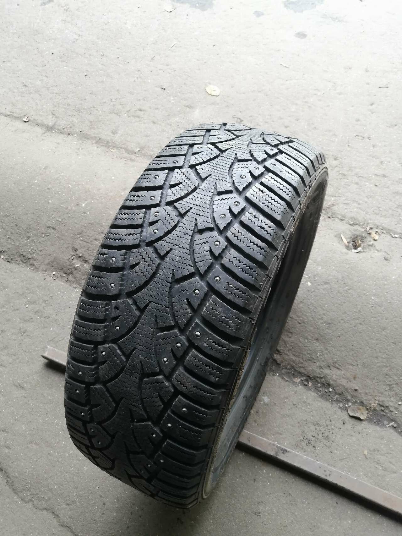 215/55 R16 Semperit Ice Grip 3