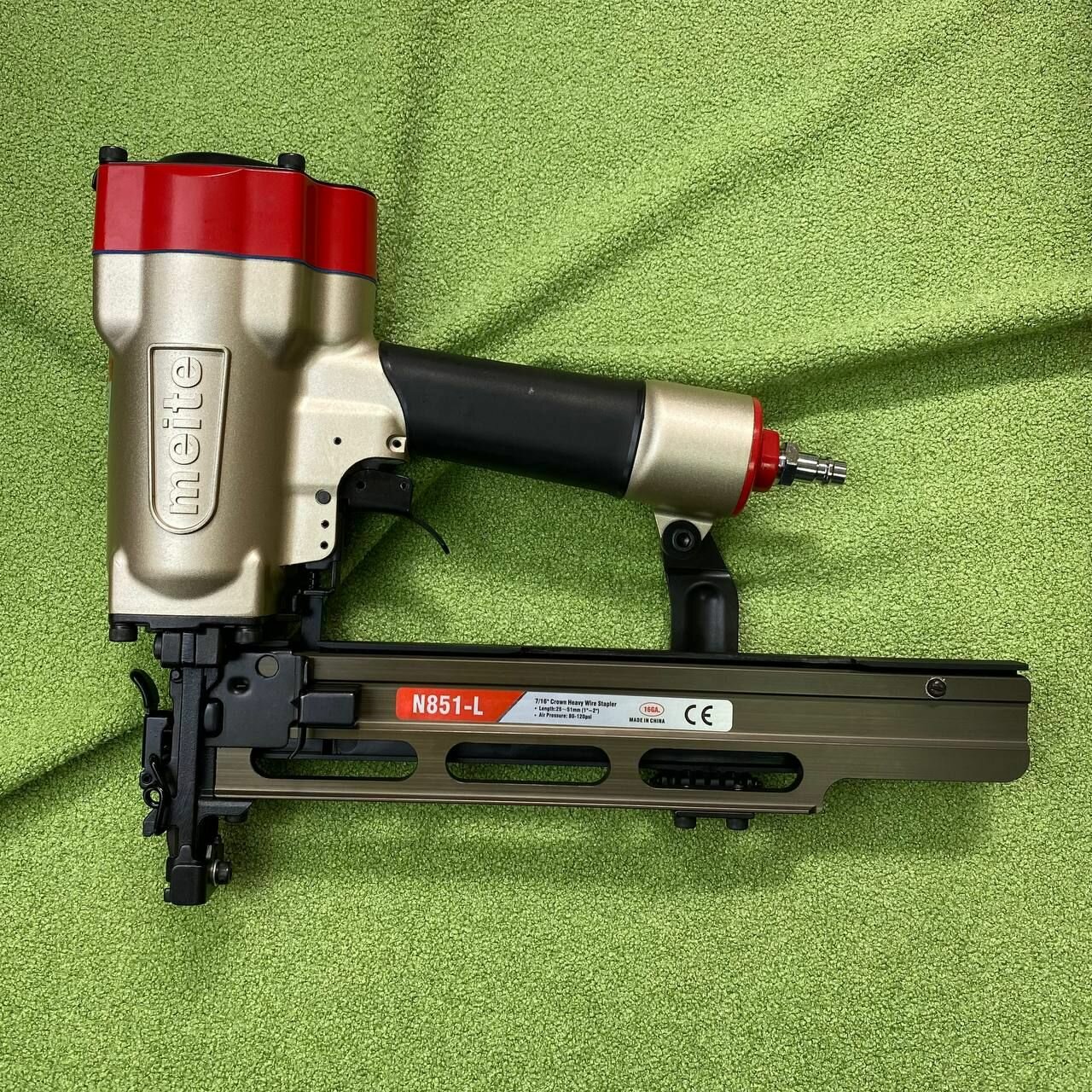 Степлер мебельный пневматический каркасный Meite MT-N851-L (14/50-780)