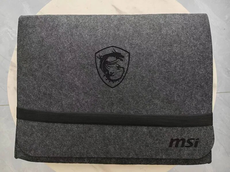 Фетровая сумка для MSI Titan 18 Pro