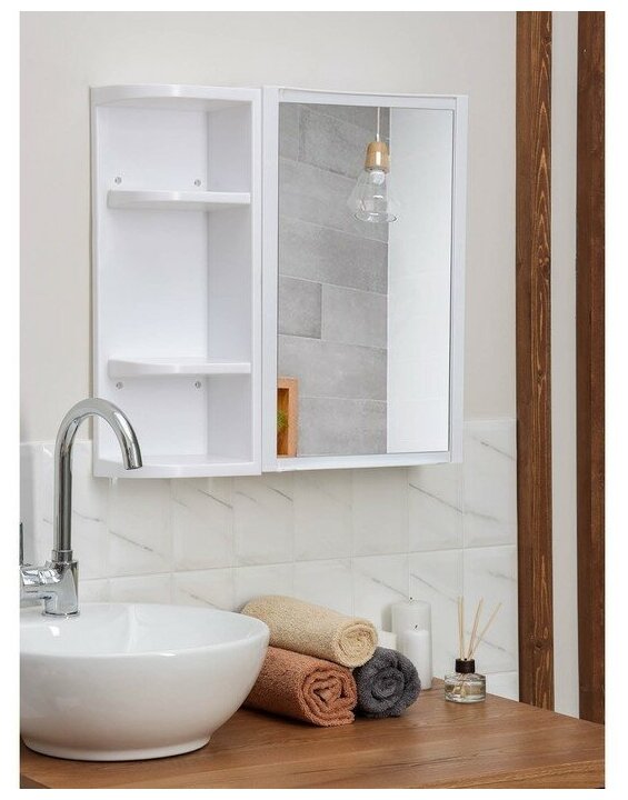 Набор для ванной комнаты Berossi Hilton Universal, цвет белый (НВ 33401000)