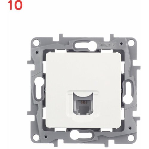 Розетка телефонная Etika 672240 скрытая установка белая один модуль RJ11 (10 шт.) 672240 розетка телефонная 1 м сп etika rj11 механизм бел legrand