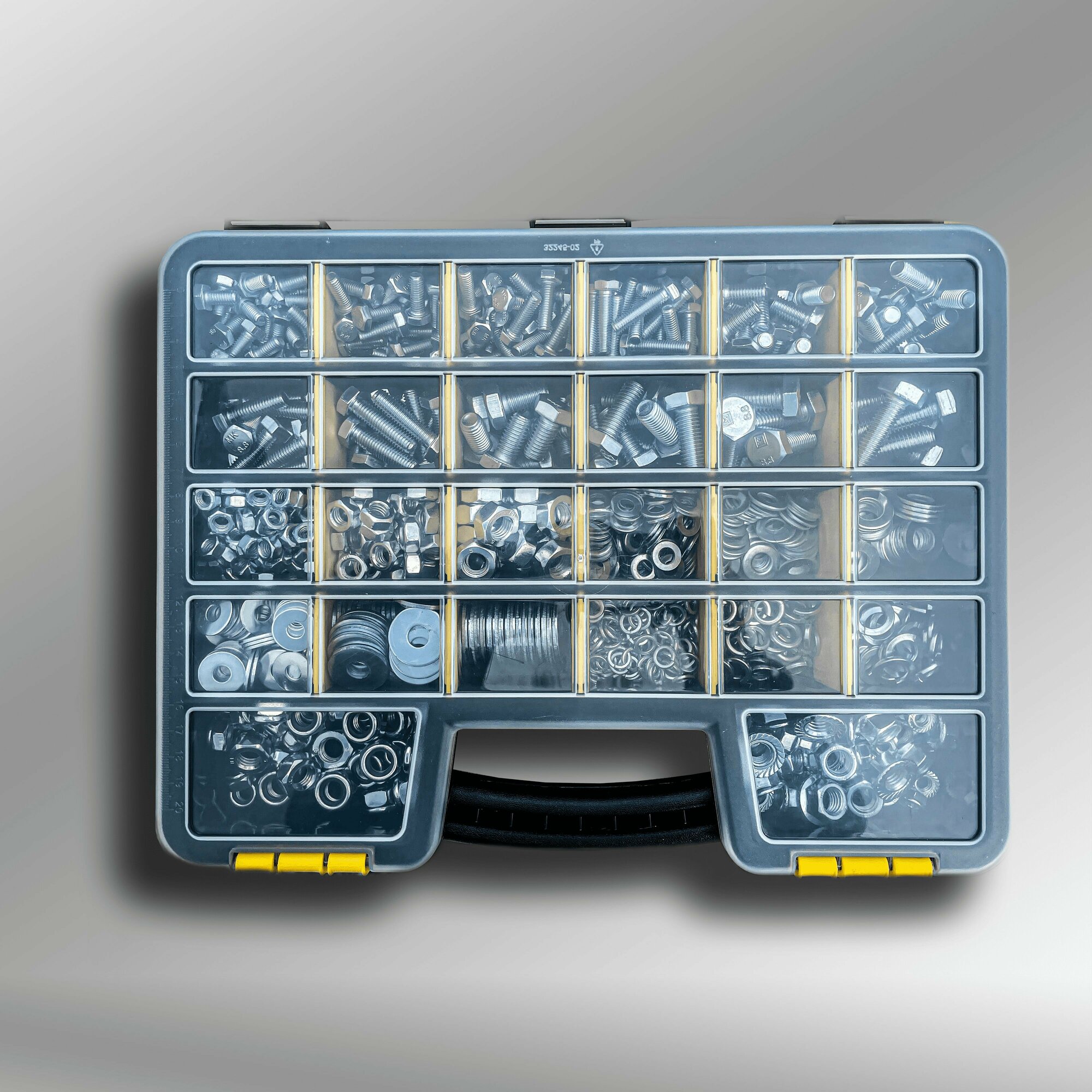 фото Универсальный набор крепежа ( Болты, гайки, шайбы )