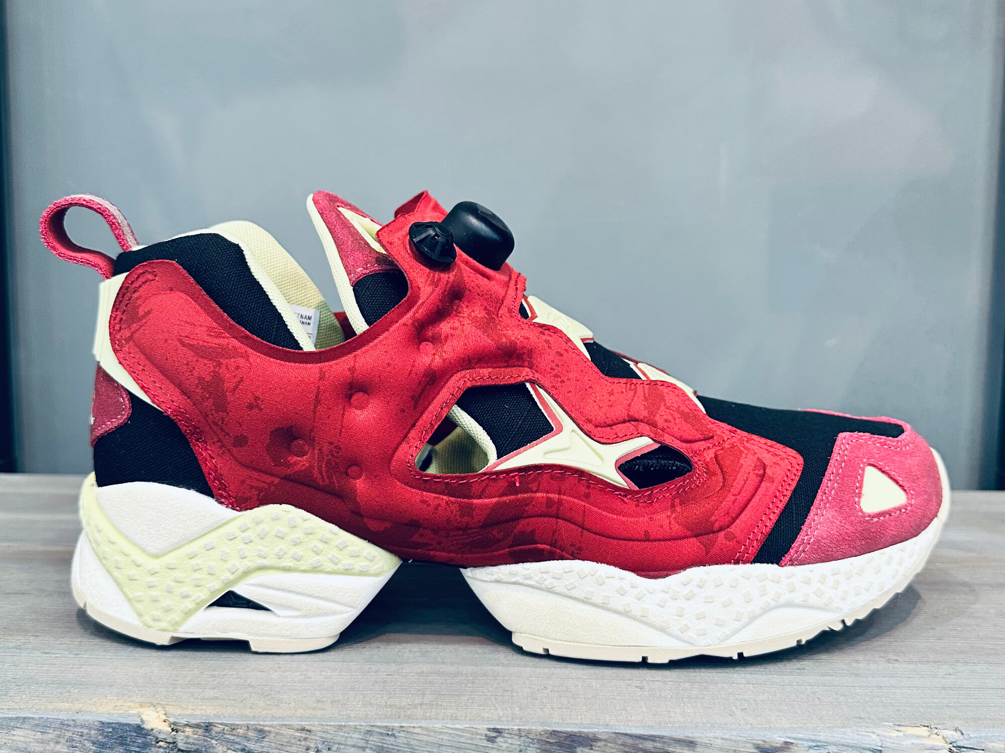 Кроссовки Reebok Instapump Fury 95 — купить в интернет-магазине ...