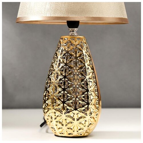 фото Лампа настольная risalux 40 вт, золото, 22*22*38 см