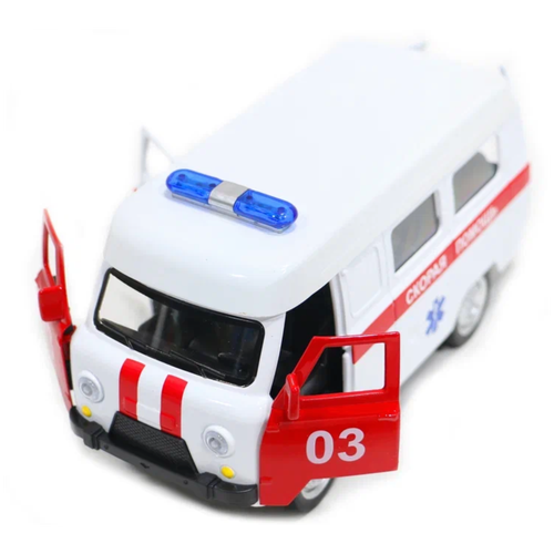 Микроавтобус Уаз 452 Буханка-Скорая помощь со светом и звуком 18 см