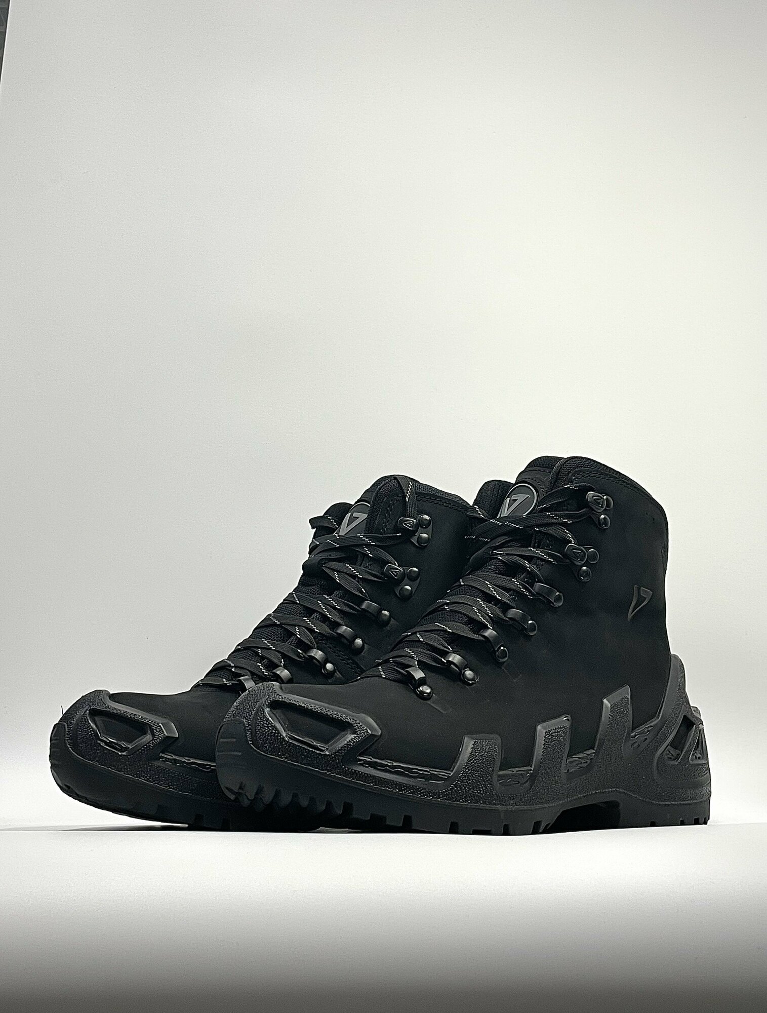Ботинки Vaneda V-Clutch Pro Средние черные 41 размер