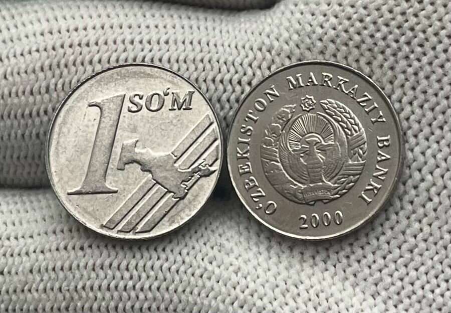 Узбекистан 1 сом 2000 года