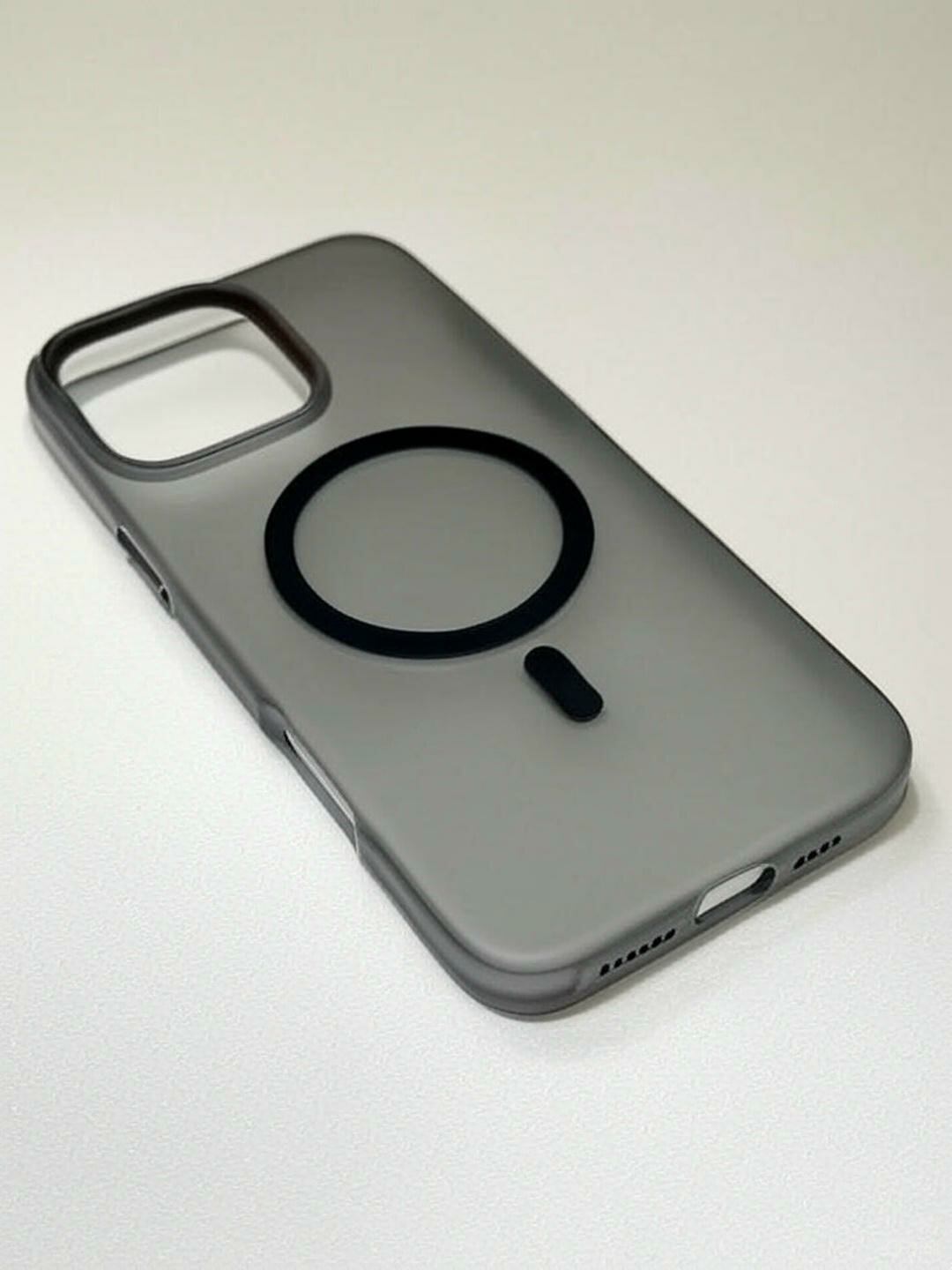 Чехол GREEN LION "Knit", для iPhone 14 Pro, MagSafe, полуматовый