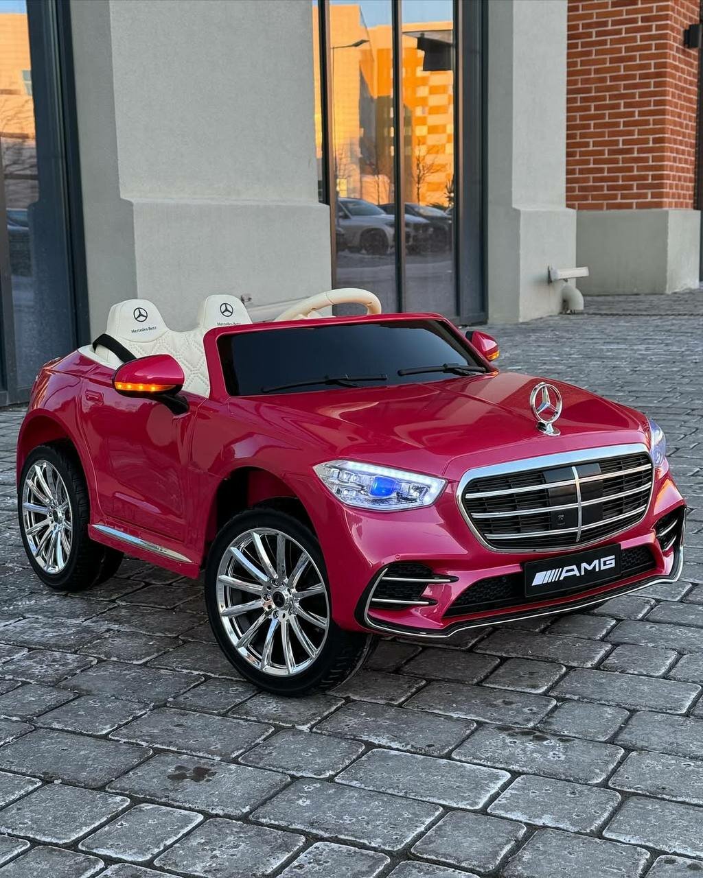 Электромобиль