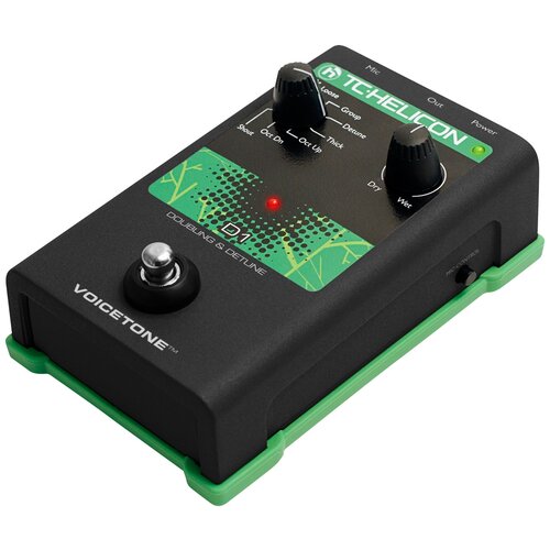 TC HELICON VoiceTone D1 Напольная вокальная педаль эффекта дублирования голоса, добавляет второй голос в унисон или октаву, 8 пресетов, преамп студийного качества, фантомное питание, USB порт, балансные вход и выход XLR микрофон tc helicon mp 85