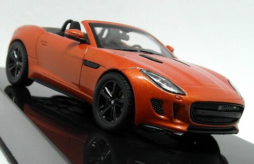 Модель автомобиля Jaguar F-type V8 S 1:43 Scale Model, Firesand