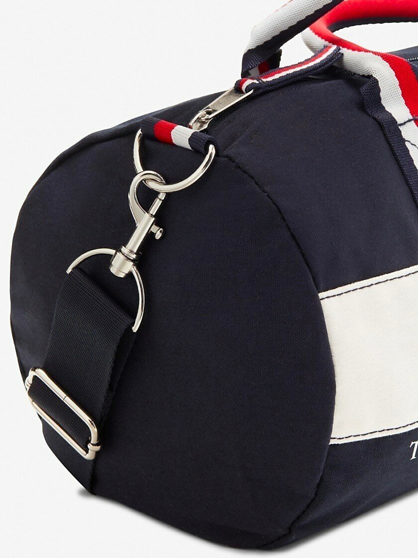 Спортивная сумка Tommy Hilfiger Duffle - фотография № 2